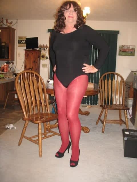 Franne In Tights And Leotard Crossdresser Heaven