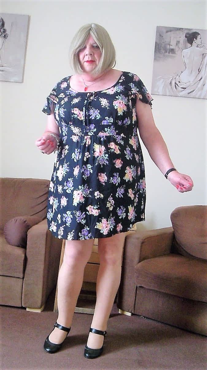 ‘Little minx’ (that’s official) – Crossdresser Heaven