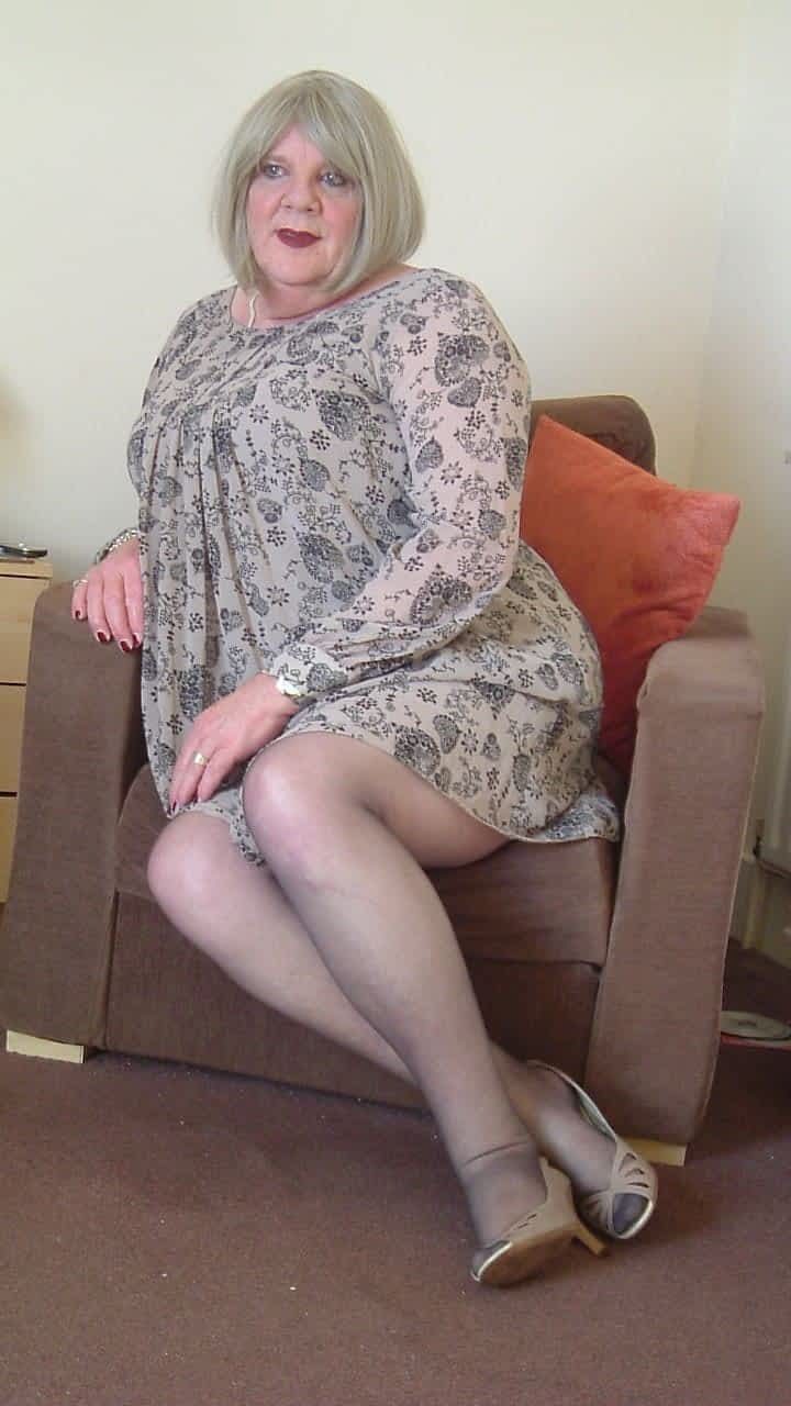 Turning the other cheek – Crossdresser Heaven