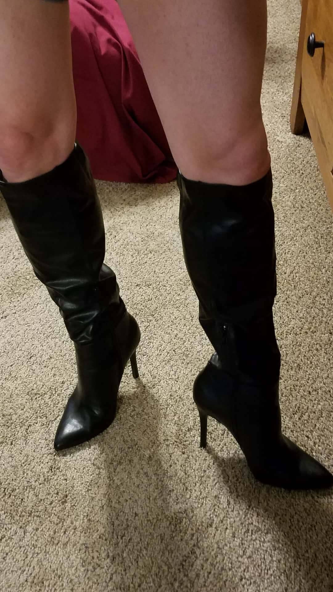 cross dressing boots