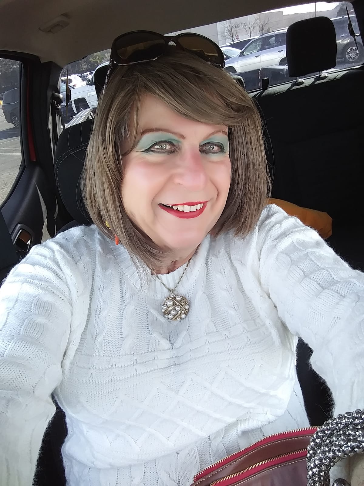 Christmas Eve 2022 In Frozen Atlanta – Crossdresser Heaven