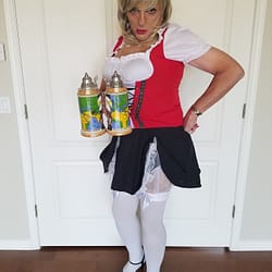 Biergarten Maid