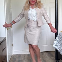 My first skirt suit, part 2: Blonde Ambition