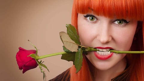 Crossdressing Forums and Roses?