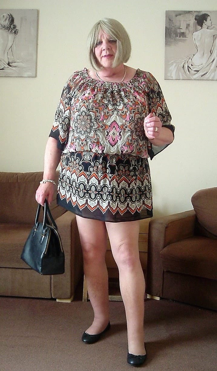 Stay at home chic. – Crossdresser Heaven