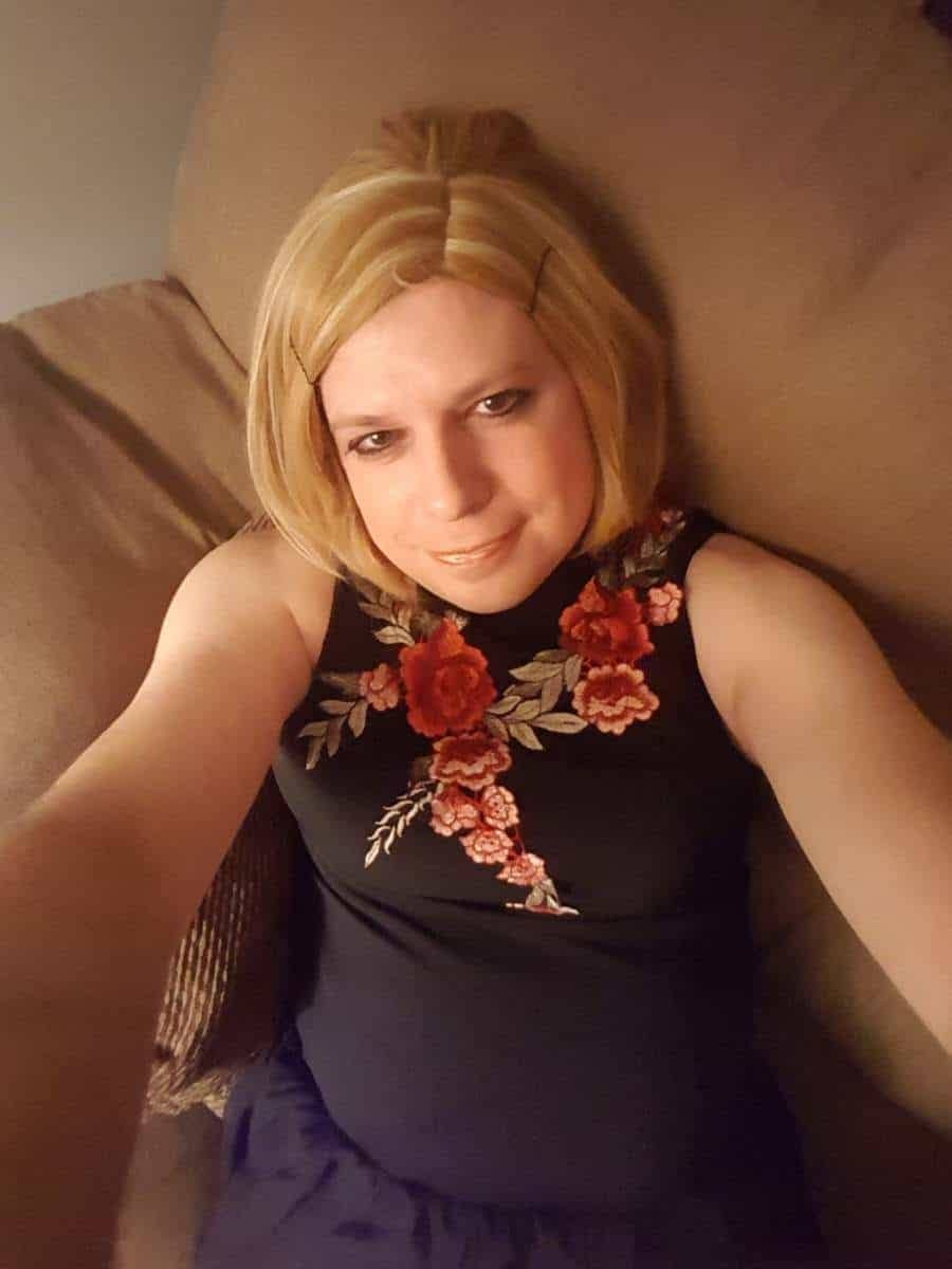 Passable or Not?? 1-10 asking for opinions – Crossdresser Heaven