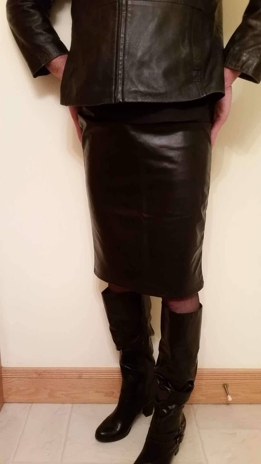 New Pencil Skirt Crossdresser Heaven 