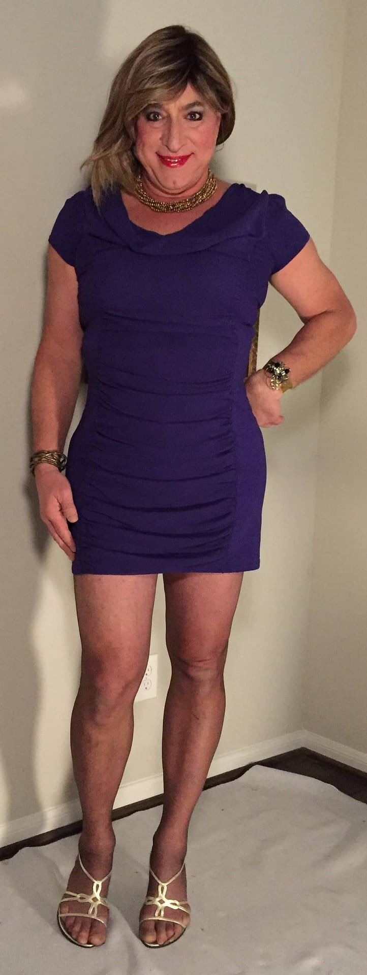 Purple Dress Crossdresser Heaven 