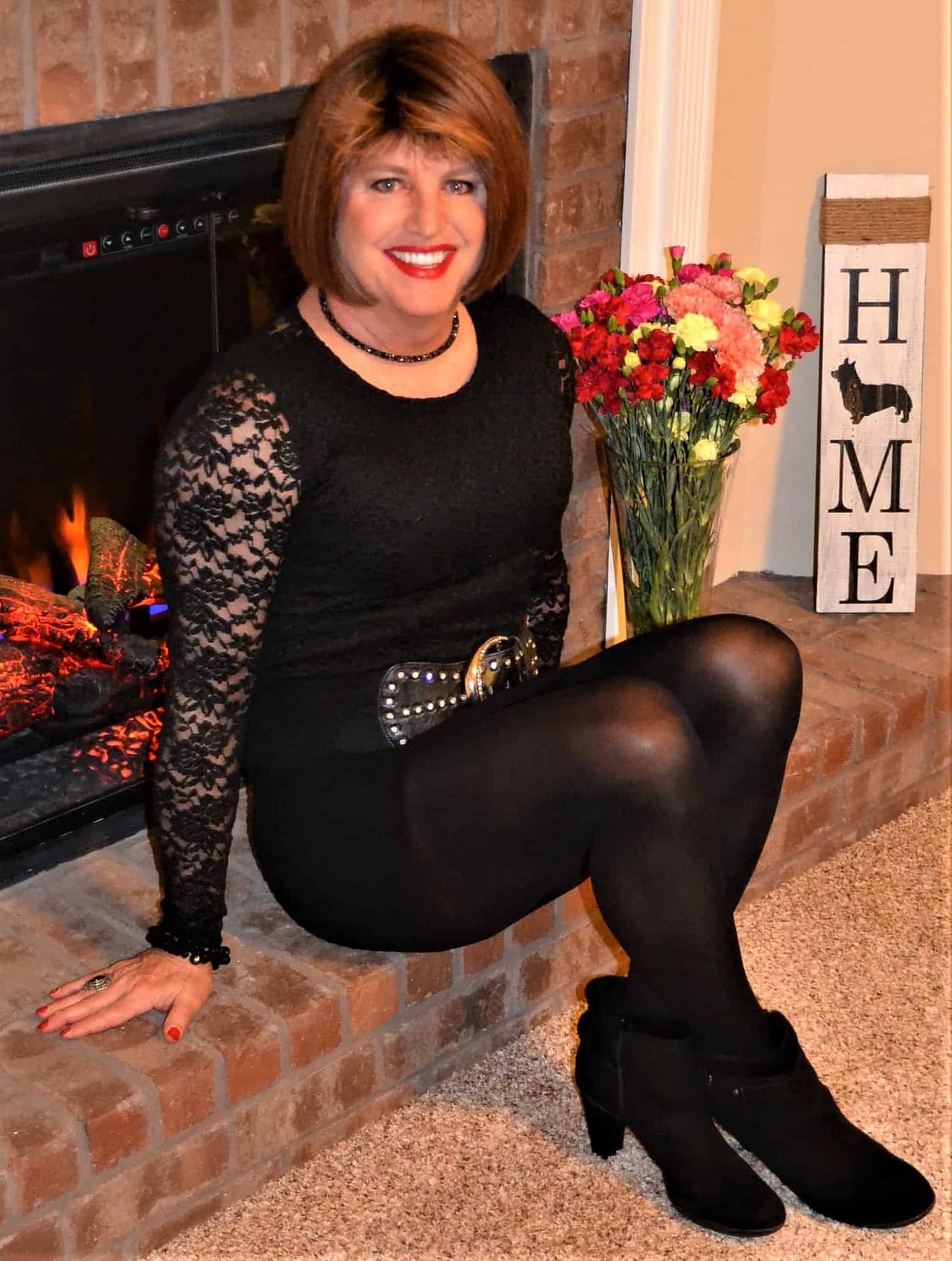 Scarlett Loves Black Stretch Lace! – Crossdresser Heaven