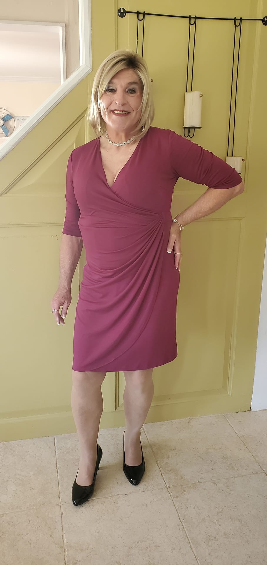 My First Makeover – Crossdresser Heaven