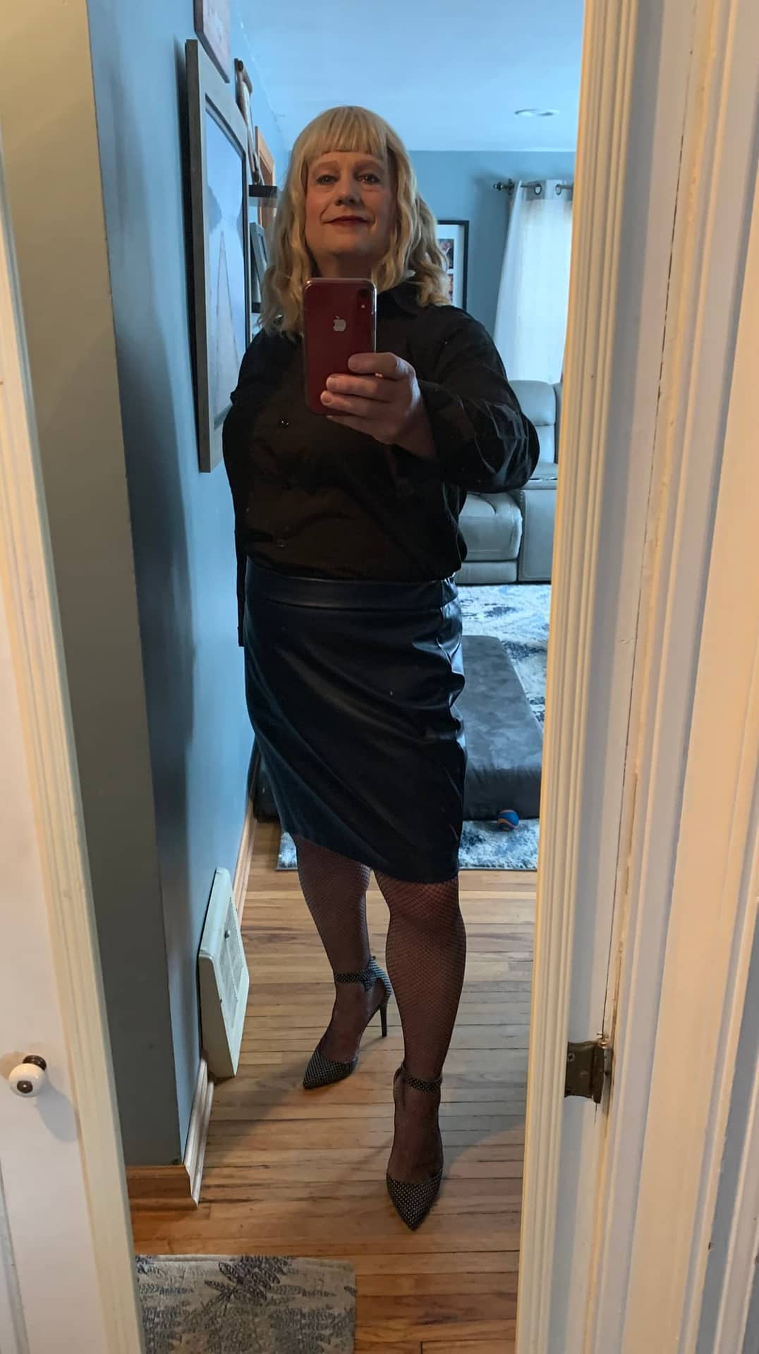 Sunday – Crossdresser Heaven