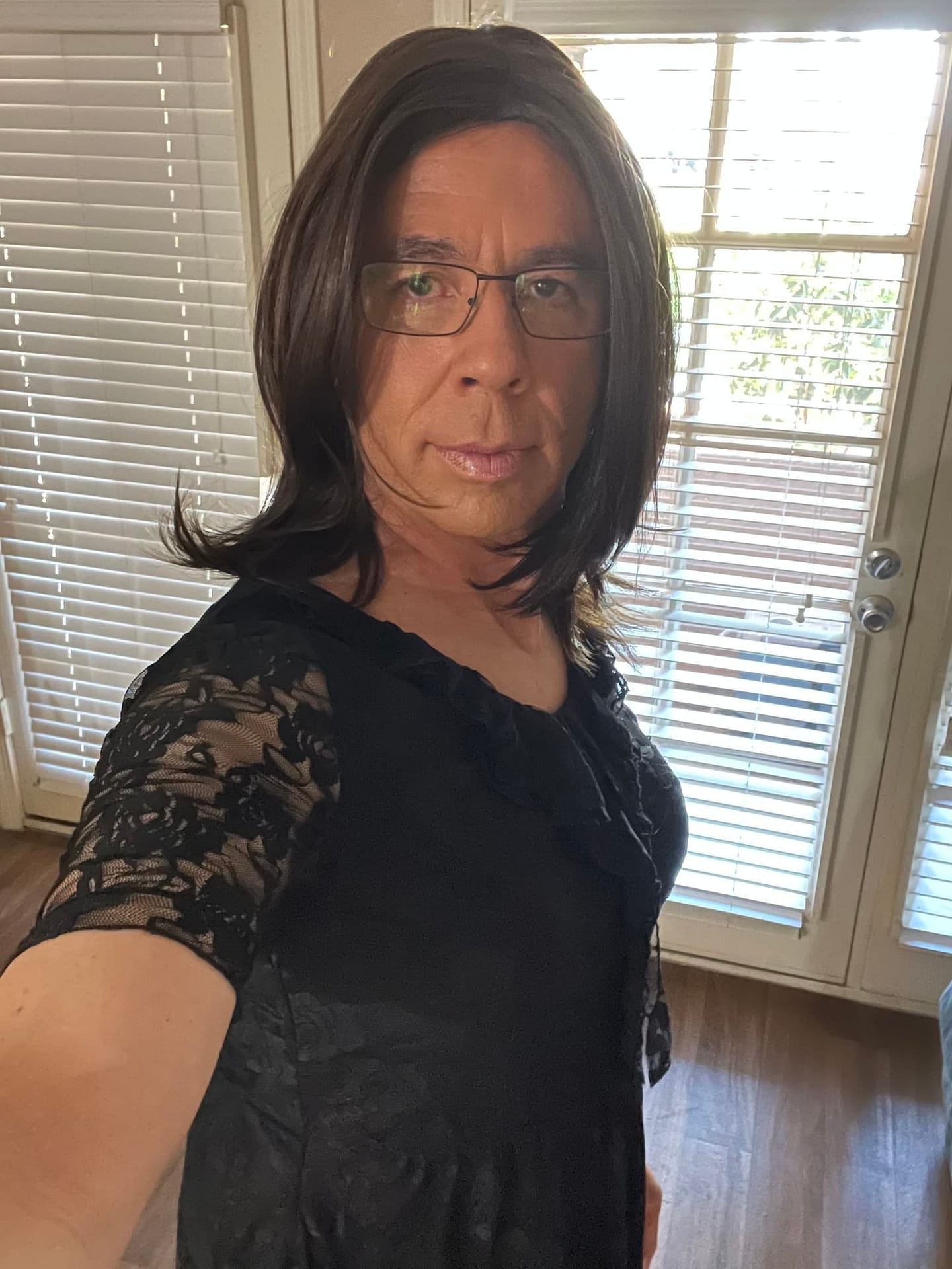 going-out-tonight-crossdresser-heaven